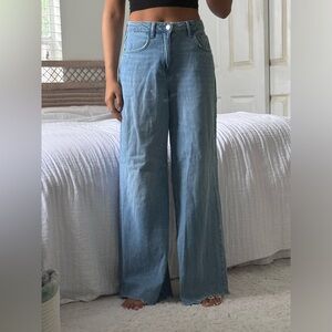 Baggy High-Rise Medium Wash Forever 21 Jeans